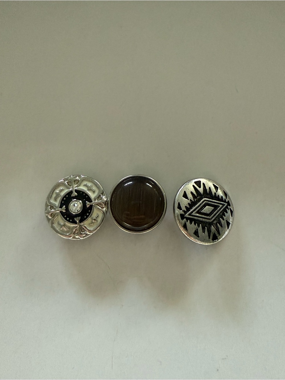 Ginger Snaps buttons